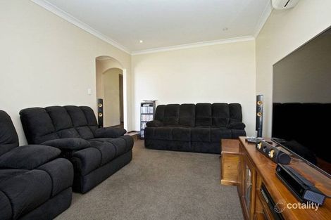 Property photo of 31 Gibson Avenue Padbury WA 6025