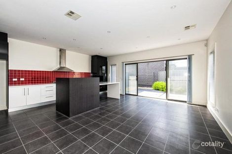 Property photo of 2/6 Greenham Street Maidstone VIC 3012