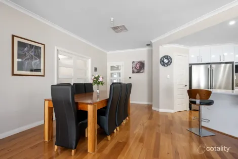 Property photo of 20 Sanders Close Somerville WA 6430