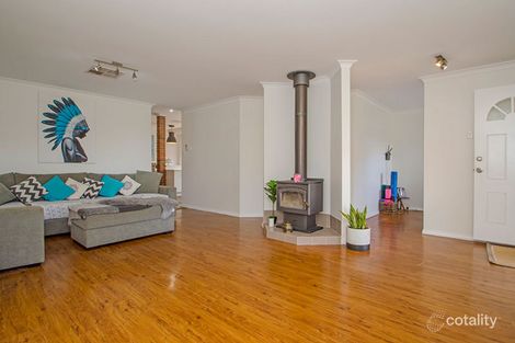 Property photo of 8 Jones Place Boulder WA 6432