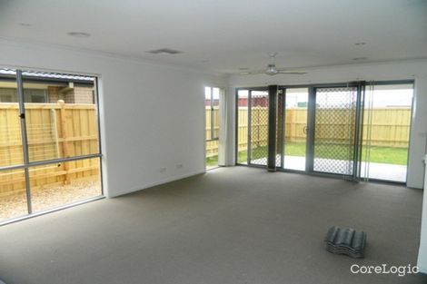 Property photo of 33 Campaspe Street Clyde North VIC 3978
