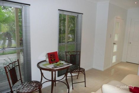 Property photo of 62 Veivers Road Palm Cove QLD 4879