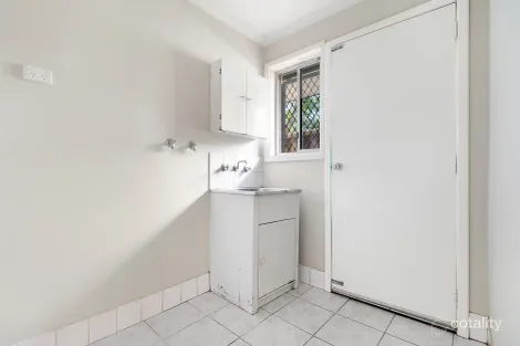 Property photo of 3B Lacey Place Millars Well WA 6714