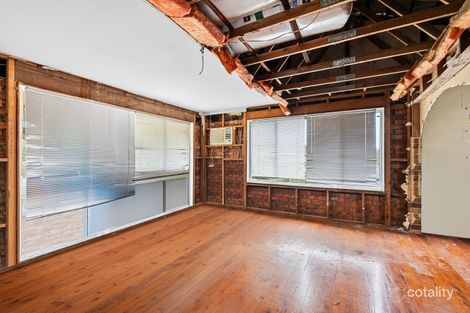 Property photo of 21 Mindaree Avenue Wyoming NSW 2250