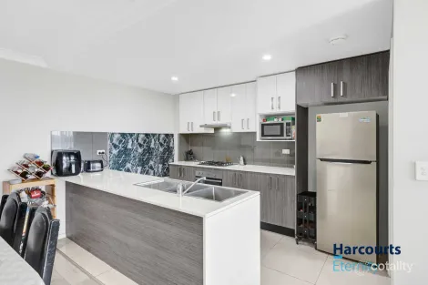 Property photo of 202/8 Cornelia Road Toongabbie NSW 2146
