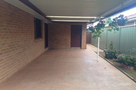 Property photo of 264 Copperfield Drive Rosemeadow NSW 2560