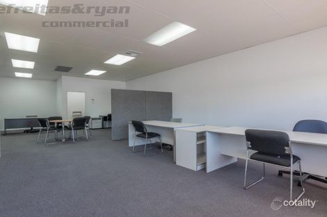 8/3 La Fayette Bvd, Bibra Lake, WA 6163