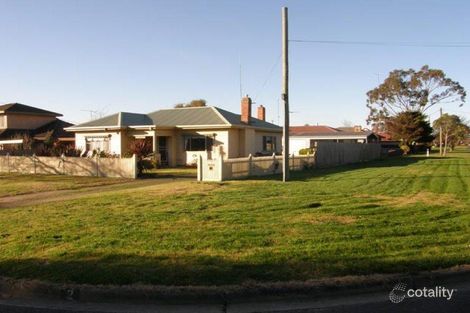 Property photo of 12 George Street Traralgon VIC 3844