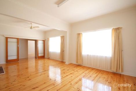 Property photo of 10 Wodonga Avenue Loxton SA 5333