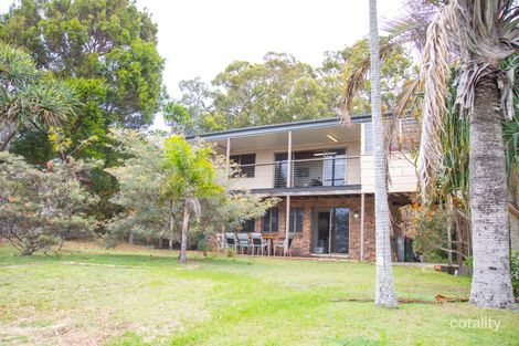 42 Tramican St, Point Lookout, QLD 4183