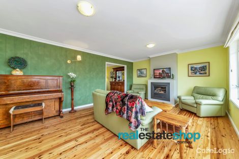 Property photo of 8 Perkins Place Torrens ACT 2607