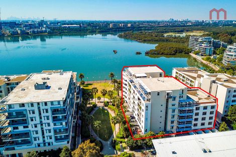 447/2 The Crescent, Wentworth Point, NSW 2127