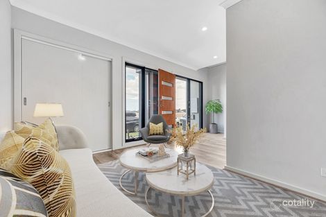 Property photo of 35 Adventure Avenue Fraser Rise VIC 3336