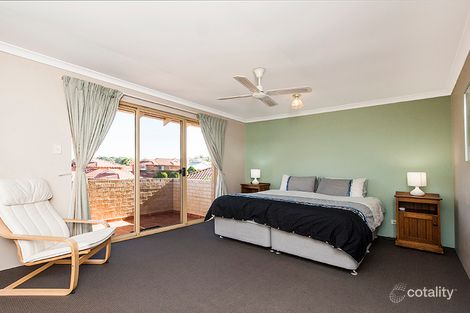 Property photo of 22 Kareela Court Duncraig WA 6023