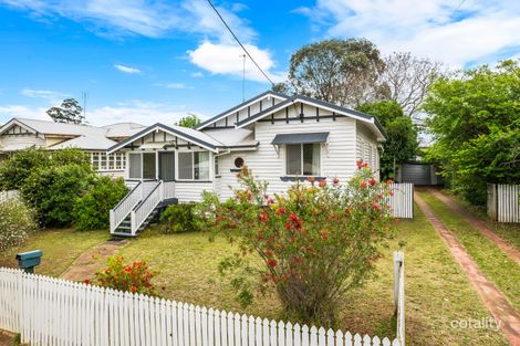 77 West St, Newtown, QLD 4350