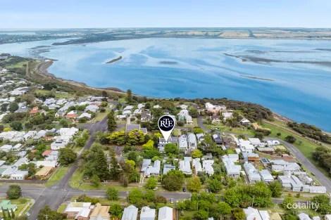 Property photo of 13 Mercer Street Queenscliff VIC 3225