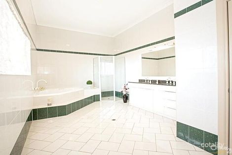 Property photo of 40 Box Road Wakeley NSW 2176