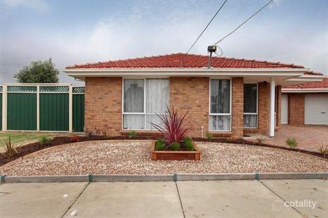 Property photo of 1/1 Eucalypt Court Altona Meadows VIC 3028