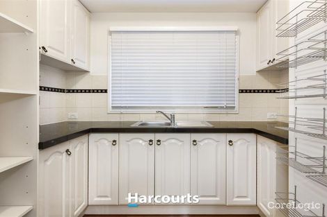 Property photo of 9 Loders Way Berwick VIC 3806