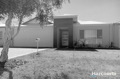 Property photo of 6 Vaucluse Way Coodanup WA 6210