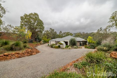 Property photo of 6 Glencoe Place Bedfordale WA 6112