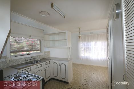 Property photo of 52 Gretel Grove Melton VIC 3337