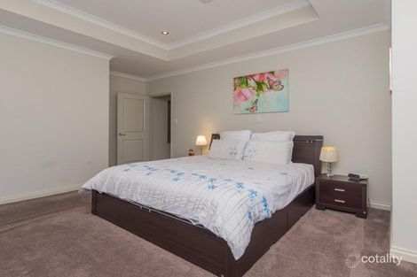 Property photo of 23 Cvitan Bend Madeley WA 6065
