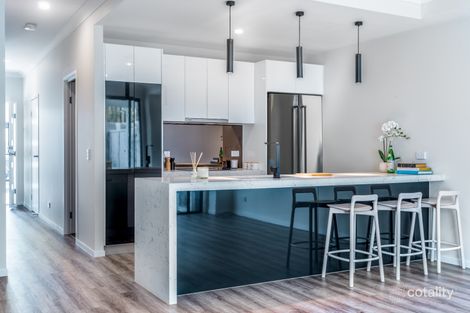 30/4a-8 Hansford Rd, Coombabah, QLD 4216