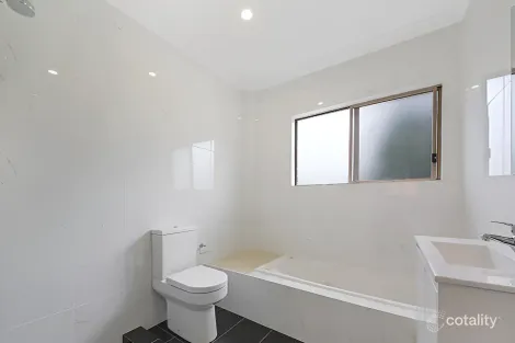 Property photo of 5/2 Wentworth Avenue Toongabbie NSW 2146