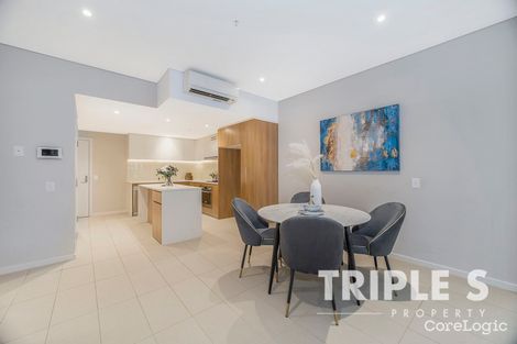 Property photo of 3 Half Street Wentworth Point NSW 2127