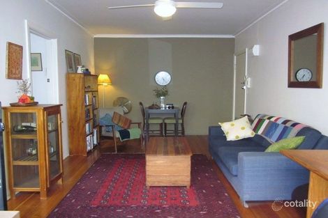 Property photo of 2/18 Abbotsford Street Abbotsford VIC 3067