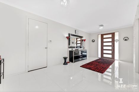 Property photo of 24 Kingsford Drive Point Cook VIC 3030