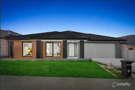 39 Paragon Dr, Clyde North, VIC 3978