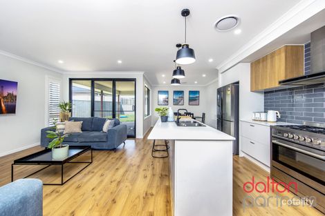 Property photo of 4 Oakvale Street Cliftleigh NSW 2321