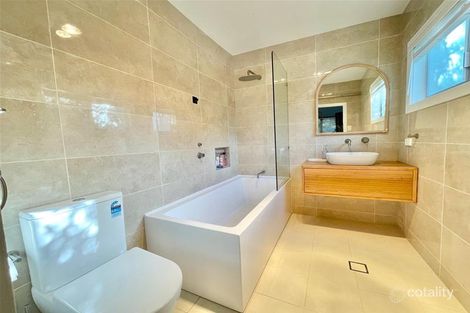 Property photo of 12 Wattle Street Bolton Point NSW 2283