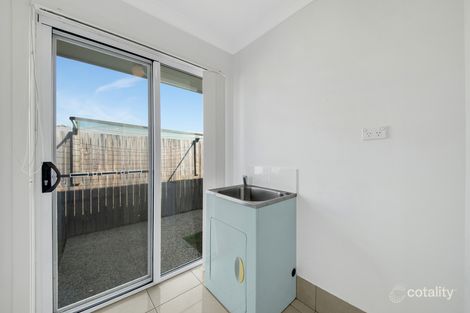 Property photo of 8 Oystercatcher Road Kirkwood QLD 4680