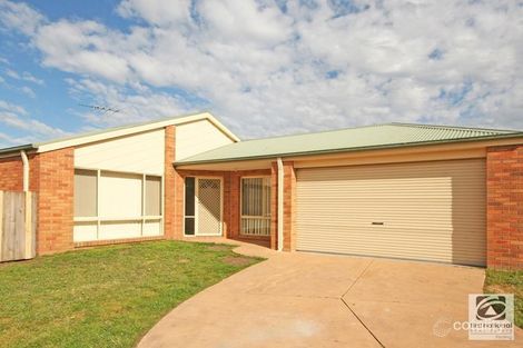 Property photo of 26 Raffindale Crescent Cranbourne West VIC 3977