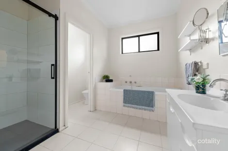 Property photo of 56 Peter Street Box Hill North VIC 3129