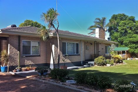 2 Eastcott St, Waroona, WA 6215