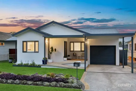 19 COLLENDINA RD, GWANDALAN, NSW 2259