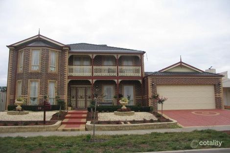 Property photo of 53 Cairnlea Drive Cairnlea VIC 3023