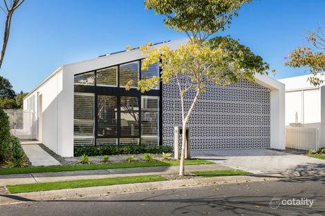 Property photo of 24 Sanctuary Court Mermaid Waters QLD 4218