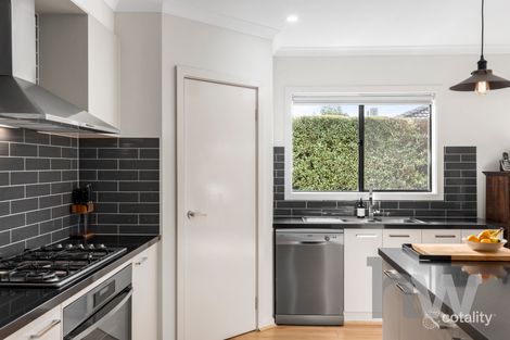 Property photo of 5 Bridgewater Circuit Armstrong Creek VIC 3217