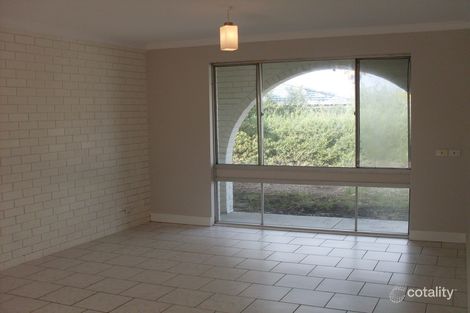 Property photo of 32 Whitfield Drive Two Rocks WA 6037