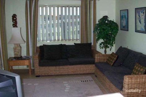 Property photo of 10 Pohlmann Court Scarness QLD 4655