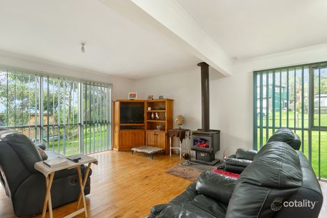 Property photo of 14 Newcombe Street Marengo VIC 3233