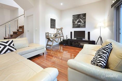 Property photo of 15 Latrobe Street Newport VIC 3015