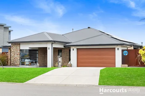 Property photo of 68 Penniwells Drive San Remo VIC 3925