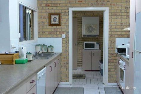 Property photo of 2 Constable Court Ayr QLD 4807