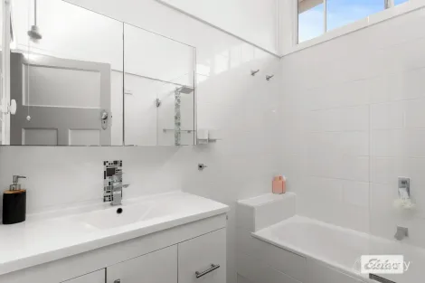 Property photo of 5 Peter Street Murwillumbah NSW 2484